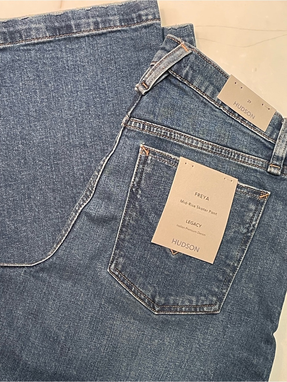 Hudson Jeans Freya Mid-Rise Flare Jeans in Blue Denim